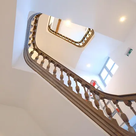 Πανσιόν Jade - La Maison De La Duchesse De La Valliere - Parking Prive Μον